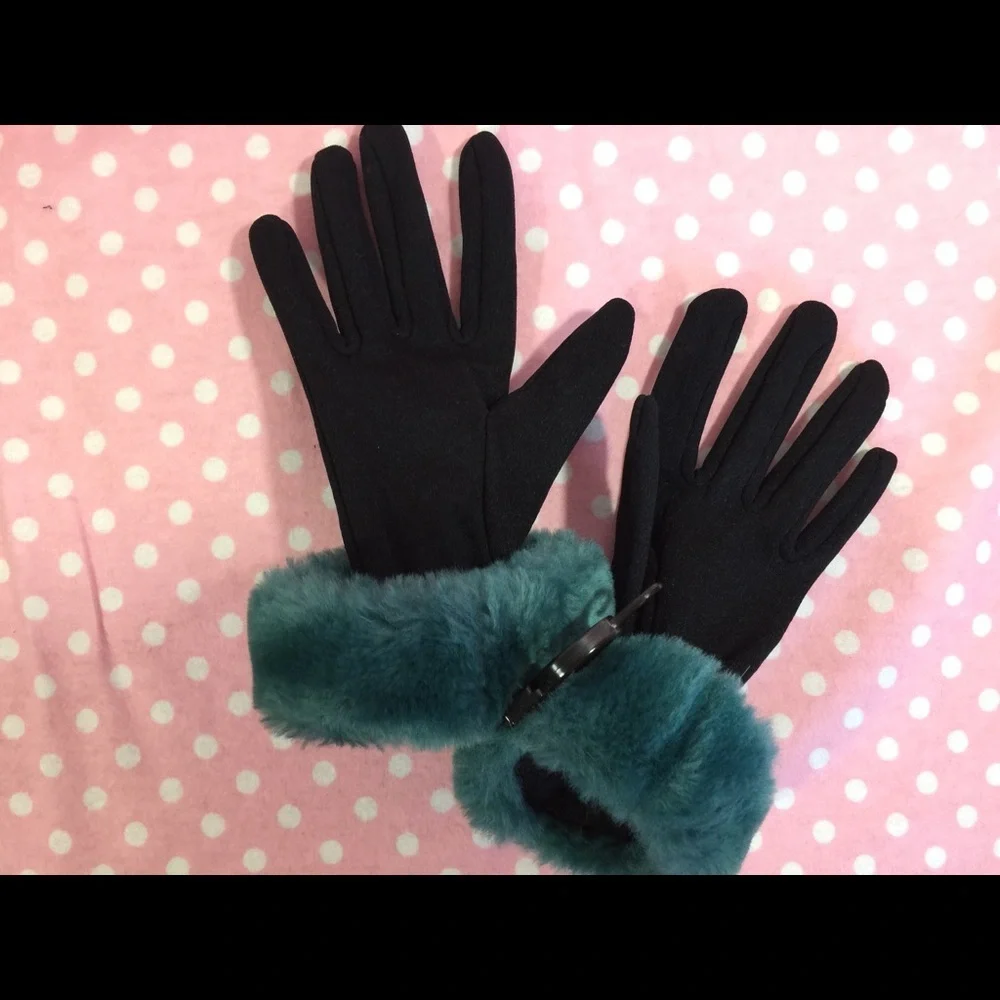 P Corillon gloves Made In France NWOT